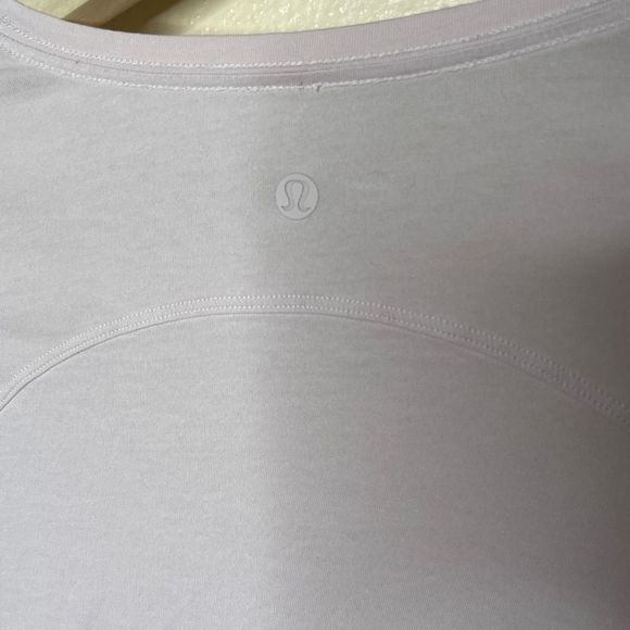 Lululemon Shirt Womens Small Pink Tie Long Sleeve Cropped Active Wear Gym - Picture 6 of 8